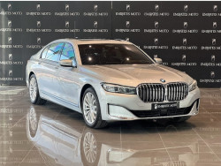 BMW 7-Series 740Li