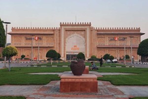 Ibn Battuta Mall in Dubai: Discover Shopping and Entertainment