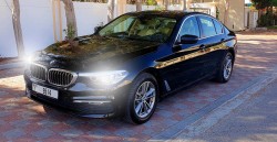 RENT BMW 520 I BLACK 2020