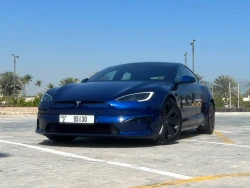 Rent Tesla Model S Plaid 2023 in Abu Dhabi