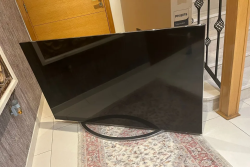 Hisense 65 inches smart tv new condition perfect working