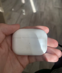 AirPods Pro used free delivery