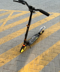 Wheel folding scooter non electric