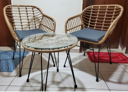 2 chair with table