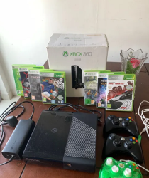 XBOX 360- 500GB with accessories & controllers