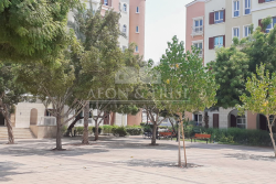 Hot Deal | Bright 1BD With Balcony | Close 2 Metro-pic_2