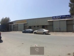 For sale 4 warehouses in Sharjah / Industrial area 3 . great location The second piece of the main street . with annual income 600000 dirhams