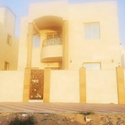 Villa for rent in Al Yasmine area, first resident, large area consisting of 5 rooms.-pic_1