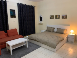 Spacious Layout | Well Maintained | Book now-pic_1