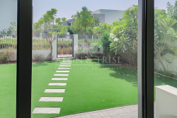 Exclusive Investor Deal | Beautiful Landscaped  Villa | Corner Unit