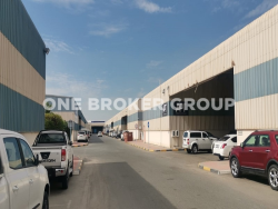 Commercial ! Industrial unit with container bay 