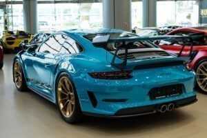 Porsche 911 GT3 RS resale value in Dubai