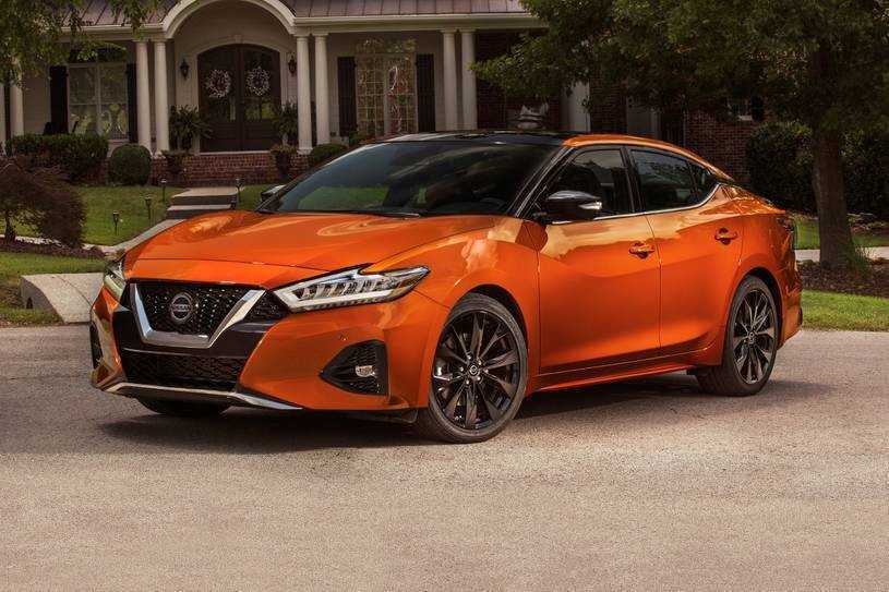 Top 5 Best Nissan Maxima Cars for Rent in Dubai Sports City