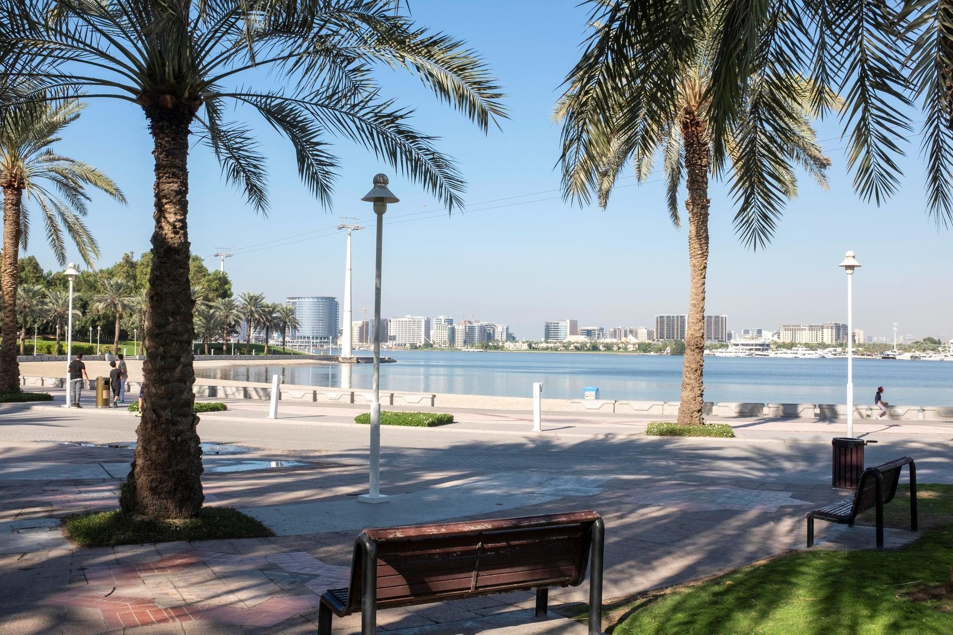 Al Khazzan Park: A Family-Friendly Haven in the Heart of Dubai