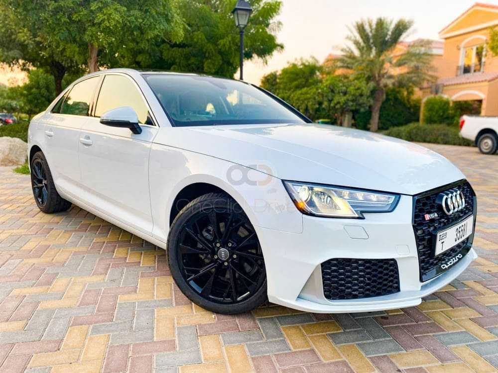 RENT AUDI A4 2019 IN DUBAI-pic_1