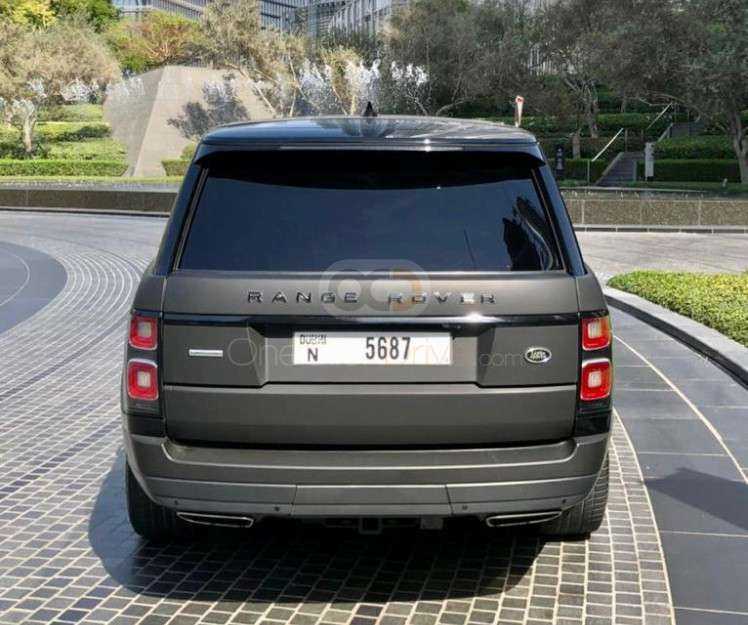 RENT LAND ROVER RANGE ROVER VOGUE SE 2019 IN DUBAI-pic_1