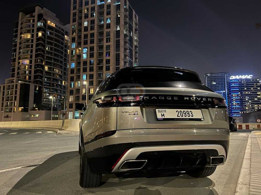 RENT LAND ROVER RANGE ROVER VELAR R DYNAMIC-pic_4