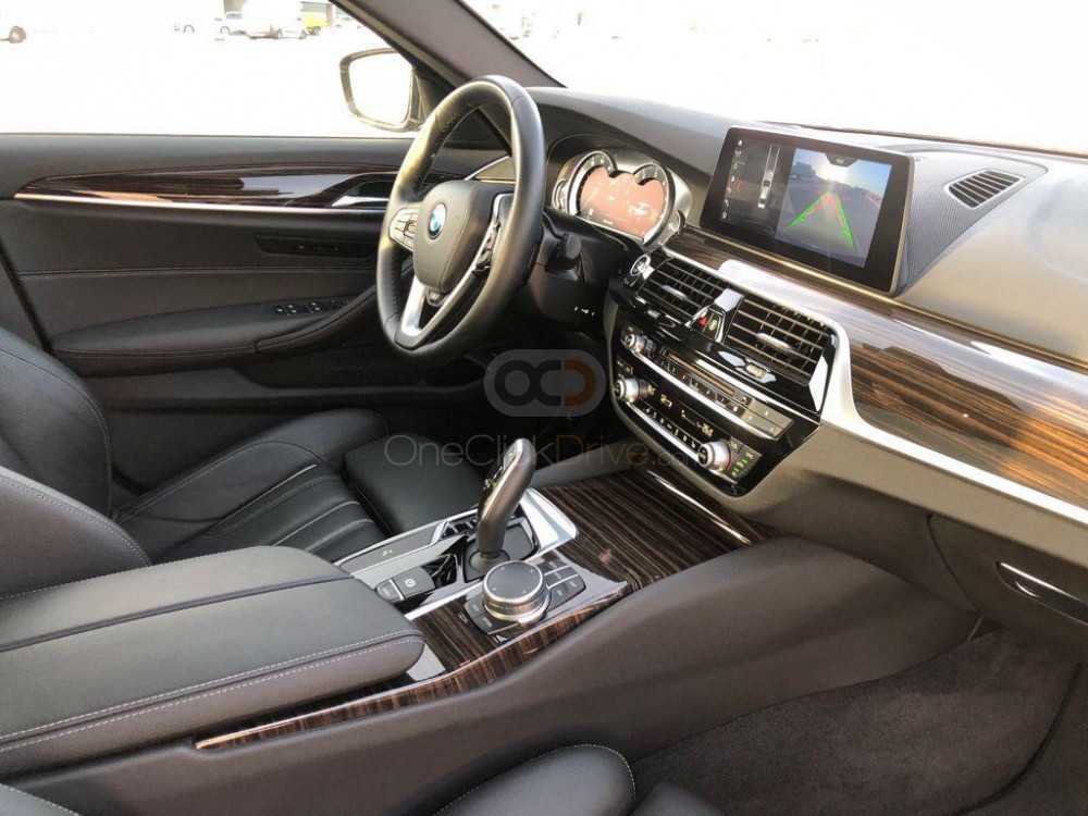 RENT BMW 530I 2019 IN DUBAI-pic_4