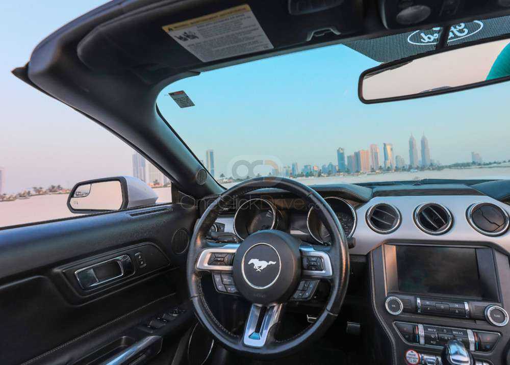 RENT FORD MUSTANG ECOBOOST CONVERTIBLE V4 2016 IN DUBAI-pic_3