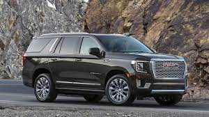 RENT GMC YUKON 2019 IN DUBAI-pic_4