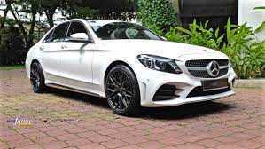 RENT MERCEDES BENZ C300 2017 IN DUBAI-pic_5