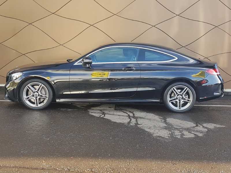 BRAND NEW 2022 MERCEDES-BENZ C200 COUPE l WARRANTY [ABU-DHABI SHOWROOM]-pic_2