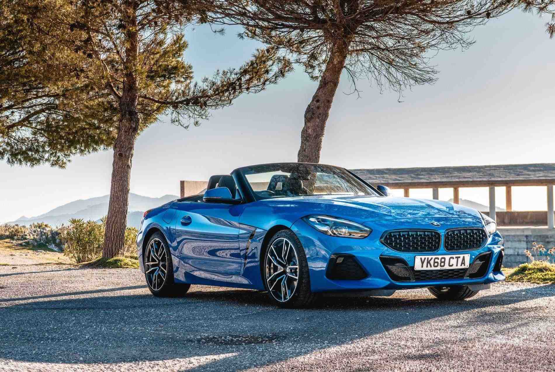 BMW Z4 MODEL 2015 GCC SPEC IN EXCELLENT CONDITION-pic_2