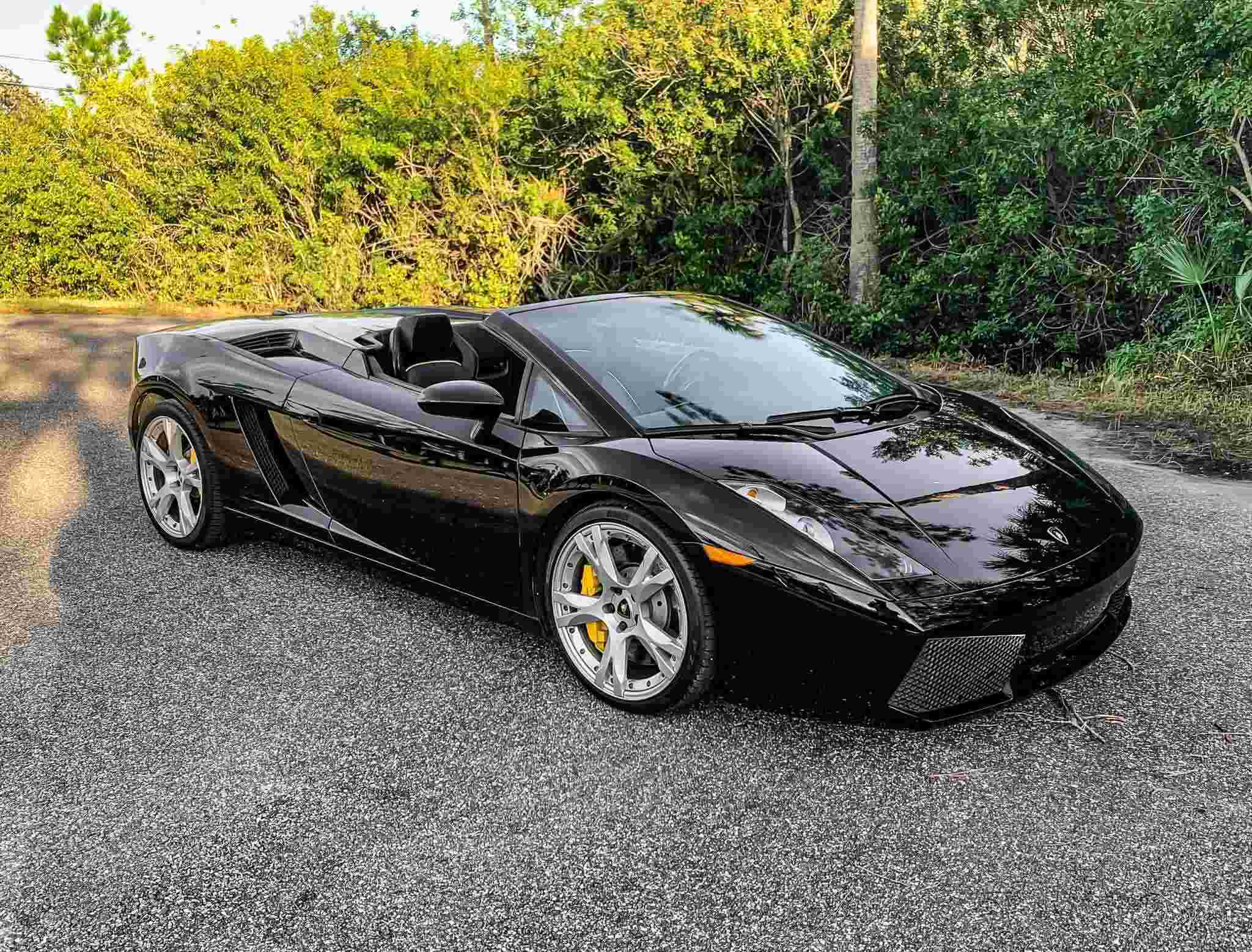 2008 LAMBORGHINI GALLARDO | CONVERTIBLE | V10 l 523BHP [ABU-DHABI SHOWROOM]-pic_2