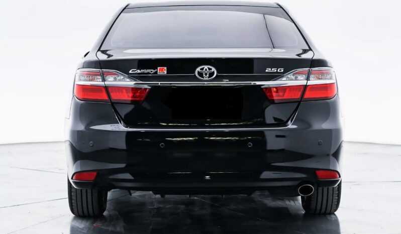 Toyota Camry 2022 model Gray inside beige 2.5L petrol-pic_4