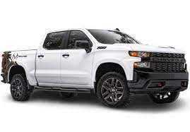 Rent a car 2022 Chevrolet Silverado-pic_2