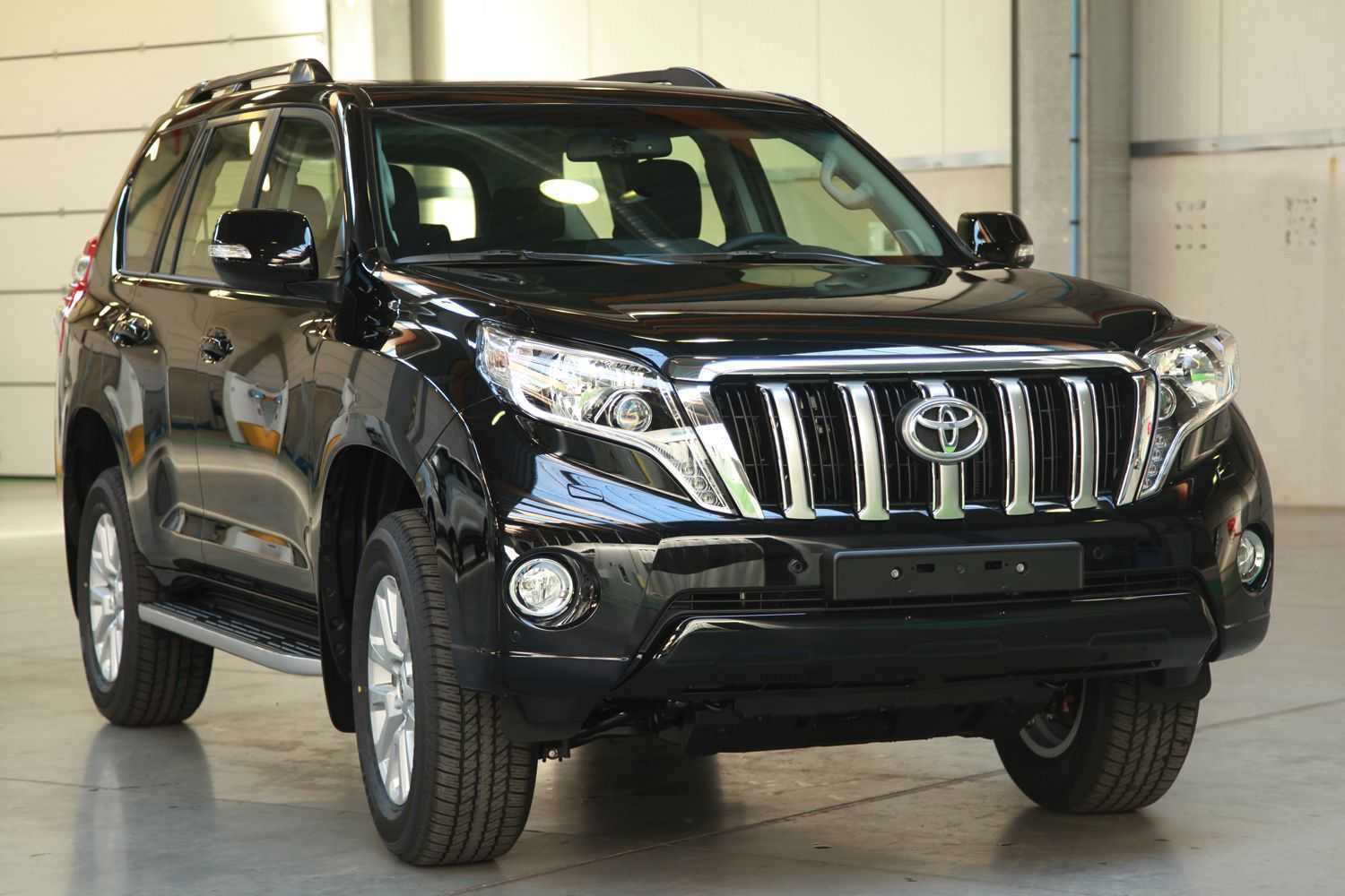 New car for sale 2023 Toyota Prado-pic_1