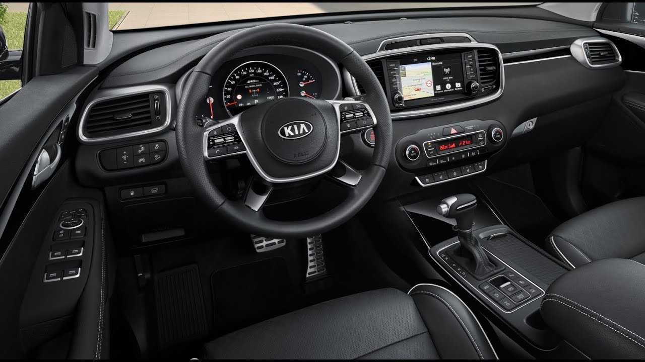 RENT KIA SORENTO 2019 IN ABU DHABI-pic_6