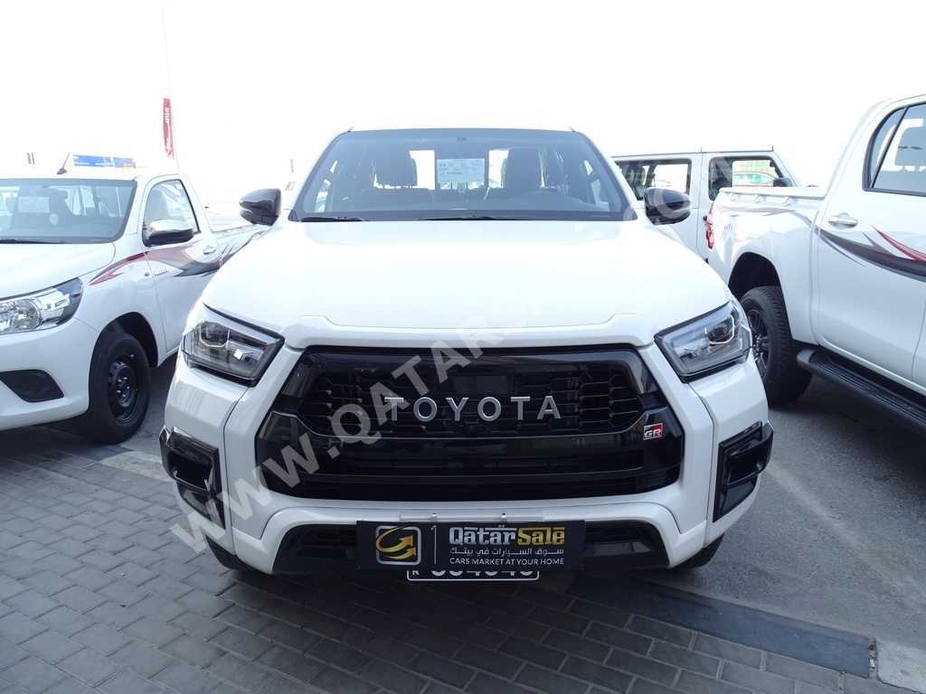 New car for sale 2023 Toyota Hilux GR-Sport-pic_2