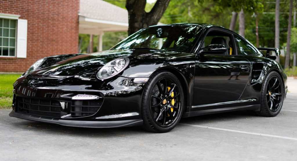 Here is the Best Place To Buy The Porsche 911 GT2 RS In Dubai-pic_6