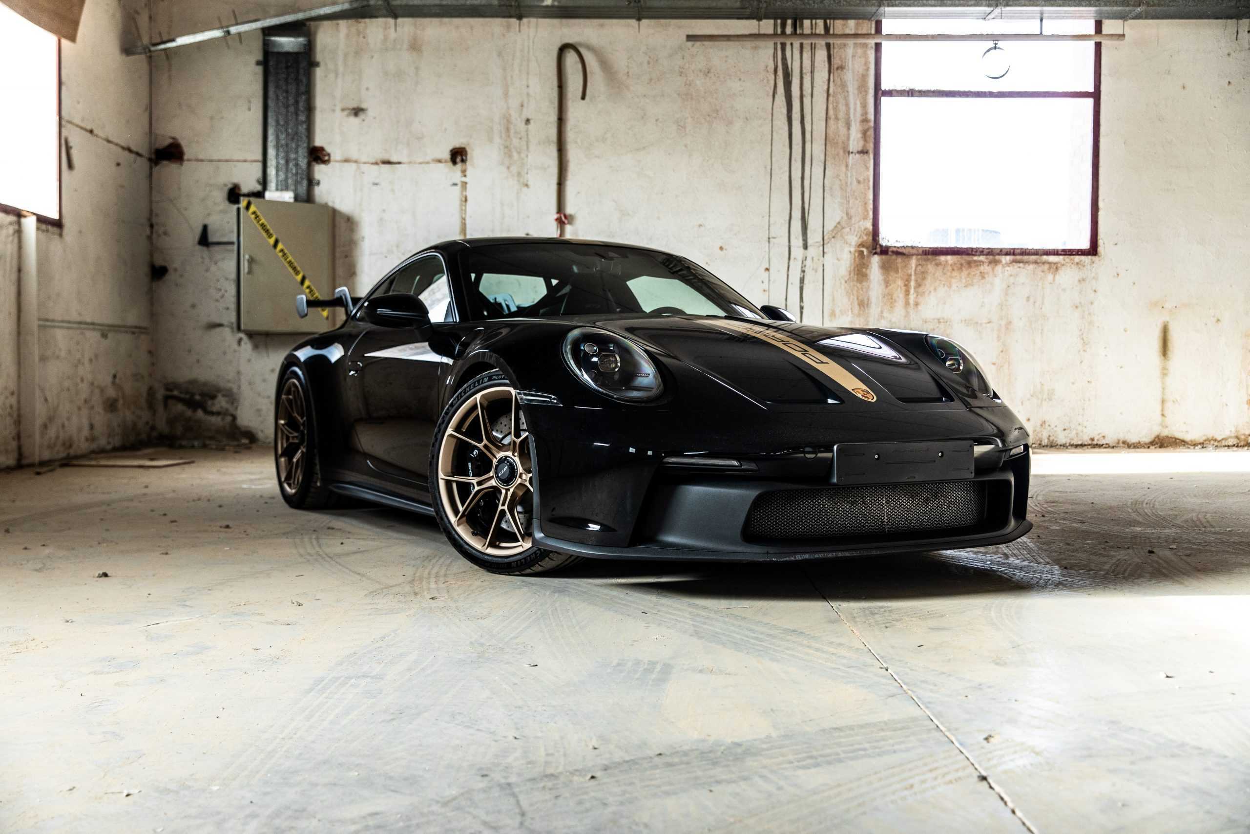 The Porsche 911 GT3 RS Model for Sale in Dubai-pic_1