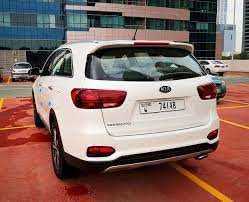 RENT KIA SORENTO 2019 IN ABU DHABI - image 3