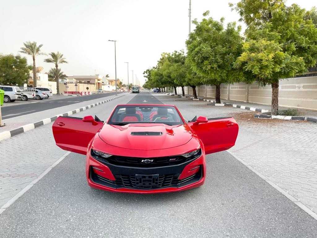 Rent Chevrolet Camaro ZL1 Convertible V8 2019 in Dubai-pic_1