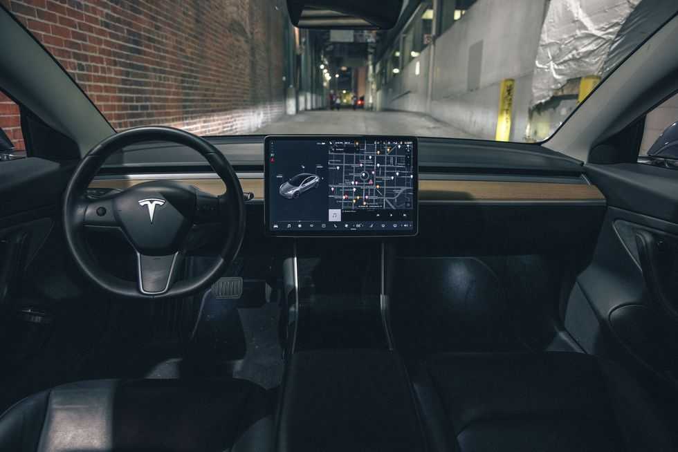 Tesla Model S: Top Secret Car Collector's Garage-pic_3