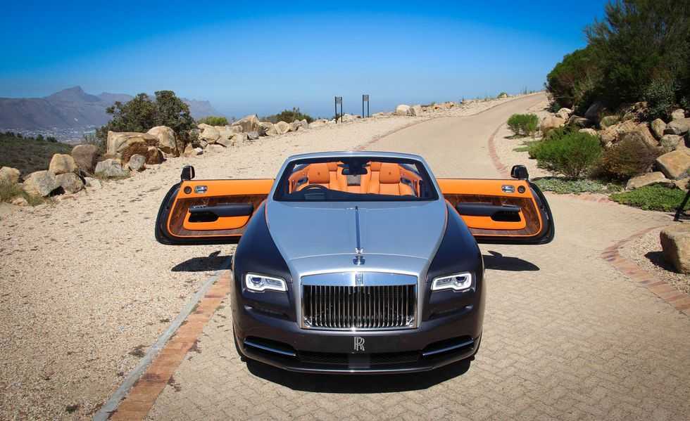 Why the Rolls-Royce Dawn is the ultimate car for luxury-seekers in Dubai-pic_3