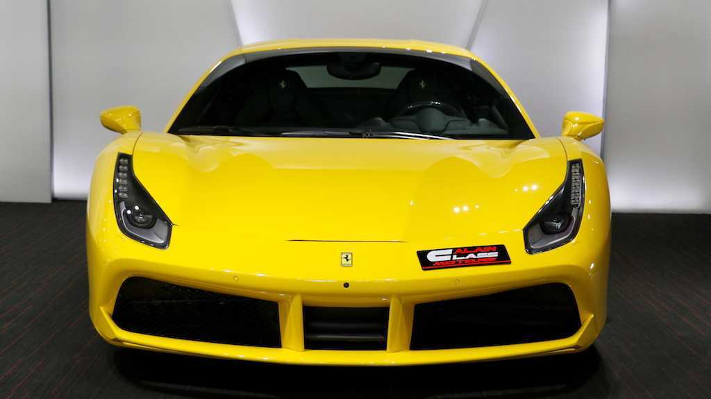 Top best Ferrari yellow cars for rent in internet city-pic_1