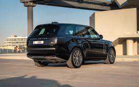 Rent Land Rover Range Rover Vogue HSE 2023 in Dubai-pic_1