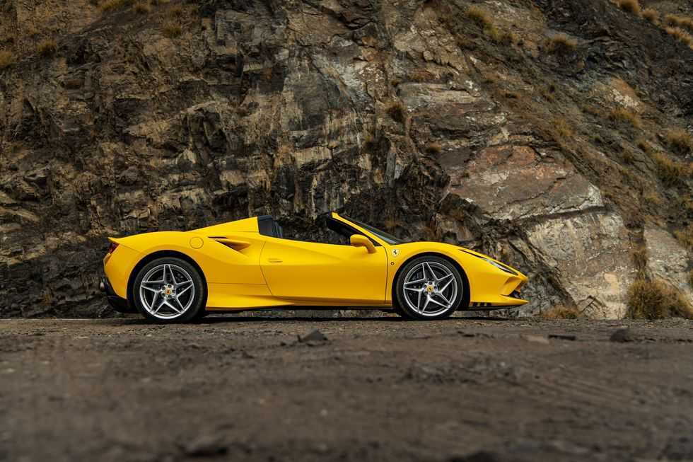 2021 | Ferrari | F8 Spider | GCC Spec | With Warranty and Service Contract Posted 1 day ago-pic_4