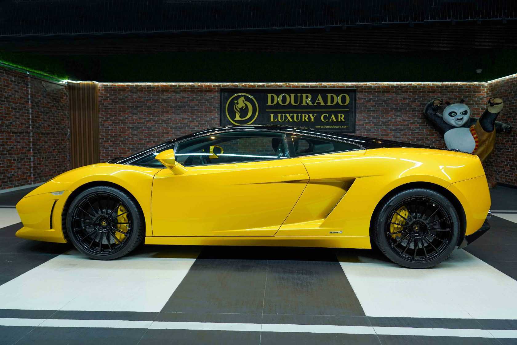 Lamborghini Gallardo 2012 - GCC - LP550 - Accidents Free-pic_3