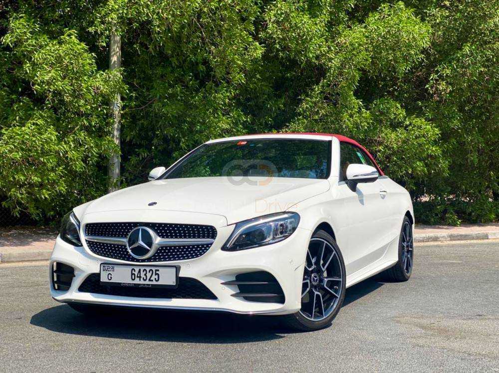 RENT MERCEDES BENZ C200 CONVERTIBLE-pic_5