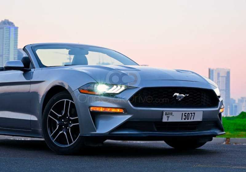 RENT FORD MUSTANG ECOBOOST CONVERTIBLE V4-pic_4