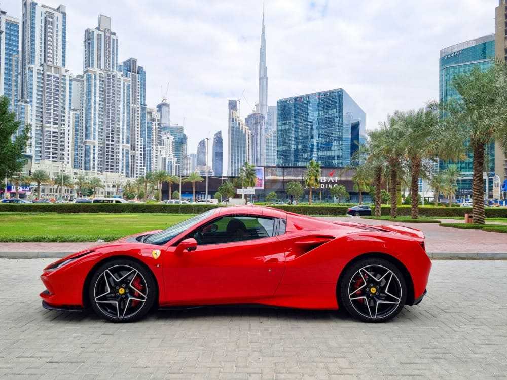 RENT FERRARI F8 TRIBUTO 2022 IN DUBAI-pic_1