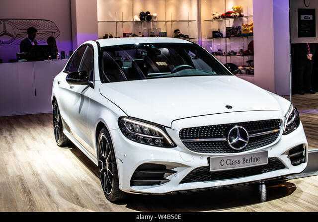 RENT MERCEDES BENZ C300 2019 IN DUBAI-pic_1
