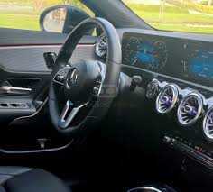 RENT MERCEDES BENZ CLA 250 2020 IN DUBAI-pic_4