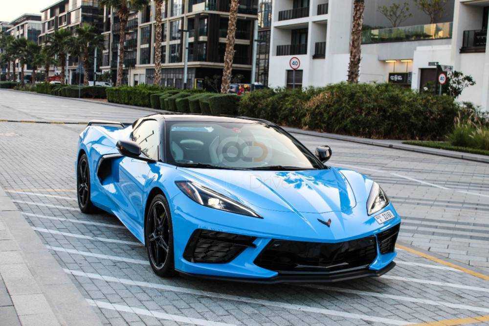 RENT CHEVROLET CORVETTE GRAND SPORT C8 2022 IN DUBAI-pic_3