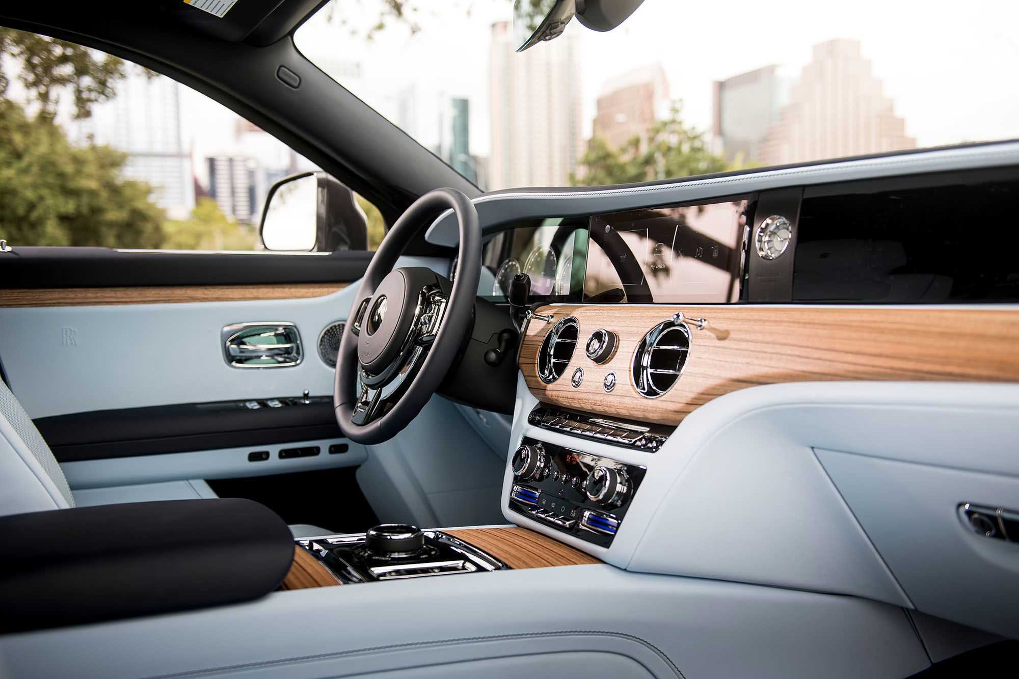 2016 ROLLS ROYCE GHOST-pic_4